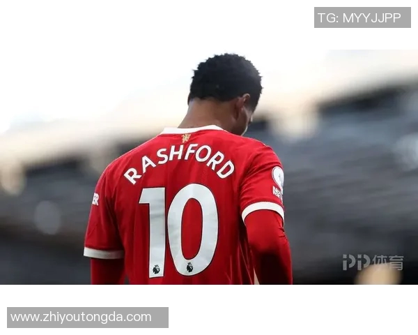 曼联大将拉什福德因伤休战数周，球队陷入前锋困境