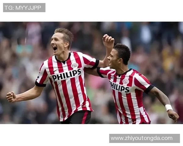 海伦芬与埃因霍温精彩对决录像回放分析与精彩瞬间回顾